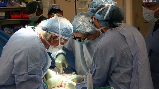 "Transplantacja Dar Serca Jestem na Tak" - Wydział Nauk o Zdrowiu i Nauk Społecznych PUZ zaprasza na konferencję