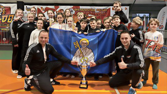 Matsogi Ciechanów na podium