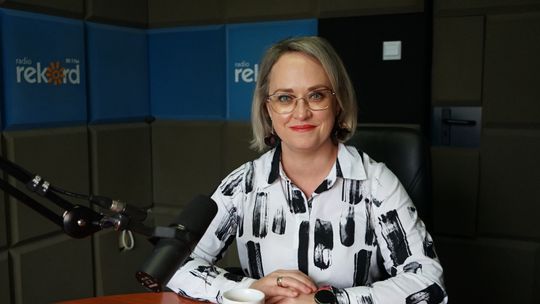 Anna Kubińska w studiu Radia Rekord w Ciechanowie