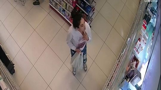 Upatrzyły sobie drogerię. Jedna z dwóch złodziejek kradła tam nie jeden raz