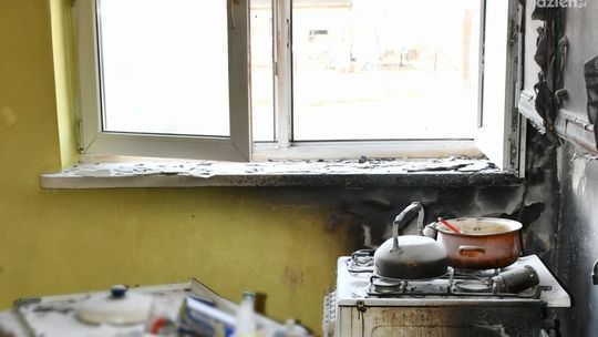 W bloku w Dębinach wybuchł gaz