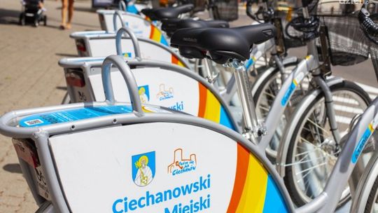 W Ciechanowie ruszył nowy sezon roweru miejskiego. Do dyspozycji mieszkańców prawie sto jednośladów