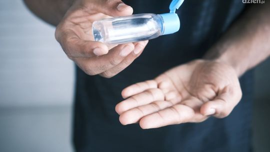 W jaki sposób pomagają płyny na łuszczycę?