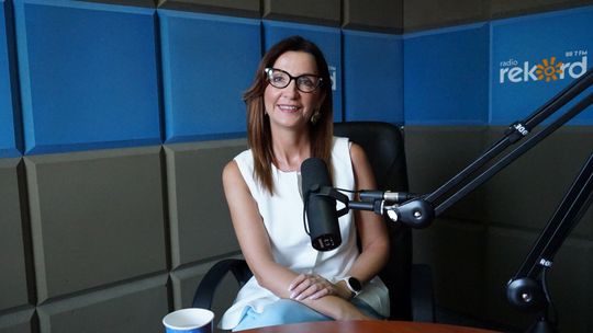Anna Smolińska w studiu Radia Rekord Mazowsze