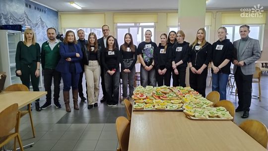 Wiceminister Edukacji w ciechanowskiej "trójce"