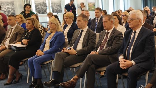 Nowoczesny sprzęt i PSZOK-i: Ponad 9,8 mln zł dla subregionu ciechanowskiego