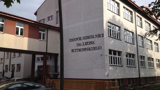 Wybuchowy początek roku szkolnego w płońskich szkołach