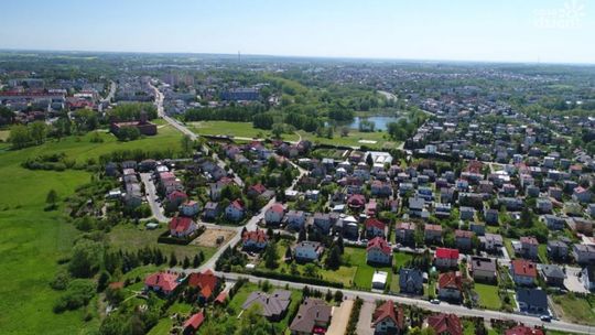 „Wybuduj się w Ciechanowie”. Miasto wystawiło kolejne działki na sprzedaż