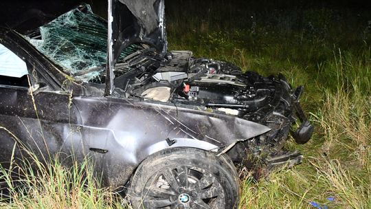 Zderzenie volkswagena i BMW na DW 587 w Mławie