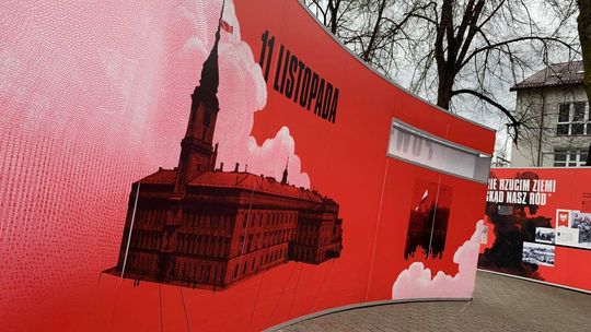 Wystawa "Powstała, by żyć" już przed PCKiSz