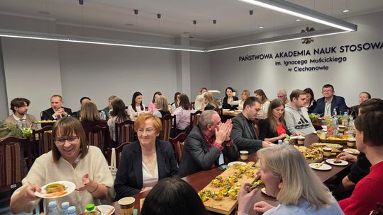 XIII Akademickie Targi Pracy w Ciechanowie. Jak odnaleźć się w labiryncie kariery?