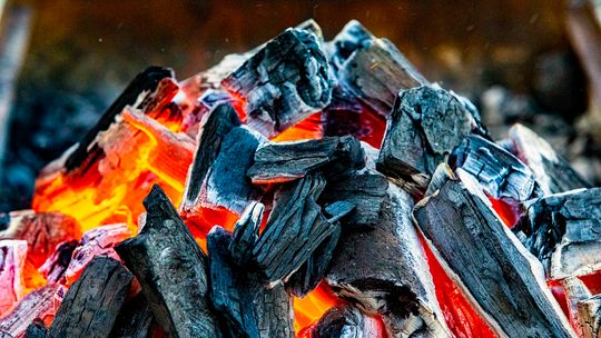 Zachowaj czujność przed świętami. Uważaj na oszustów