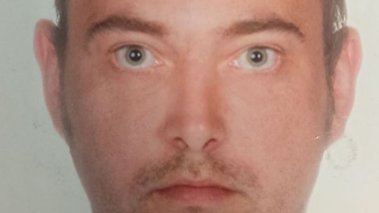 Zaginął Damian Łoniewski, poszukuje go policja z Płońska. Ostatnio był w Rudzie Śląskiej