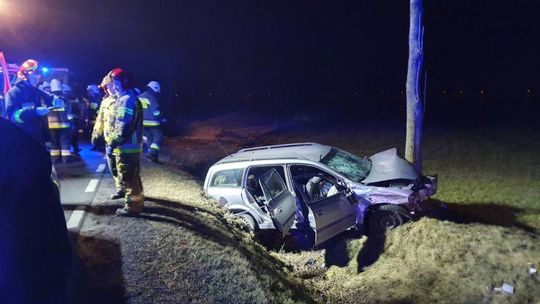 Zakrapiany walentynkowy wieczór zakończony wypadkiem w Mchówku