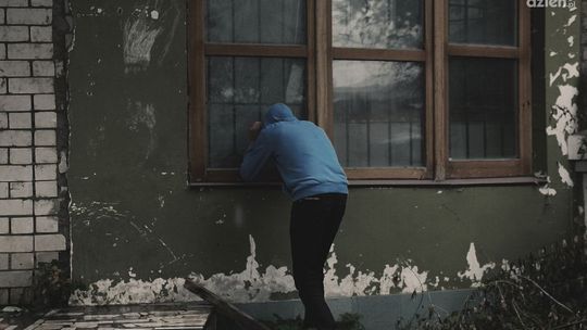 Złodzieje nie oszczędzają posesji na wsiach. W Chotumiu wynieśli towar na ponad 50 tyś zł.