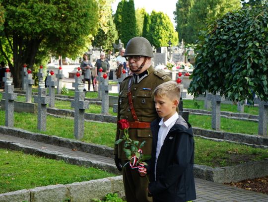 Uczestnicy obchodów rocznicowych