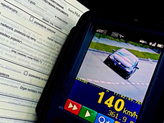 140 km/h w centrum miasta. Policja była bezwzględna