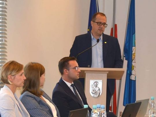 Adam Krzemiński: Bardzo mało rodziców jest zainteresowanych wysłaniem dzieci do przedszkoli
