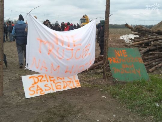 AKTUALIZACJA!!! Trwa protest w Zawadach Dworskich
