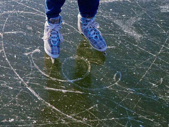 Bezpieczeństwo na lodzie: Jak unikać zagrożeń zimą