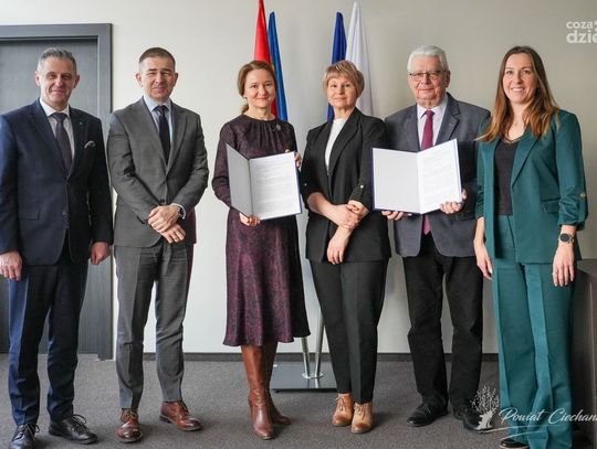 Bezpłatna "Szkoła rodzenia" dla mieszkanek powiatu ciechanowskiego