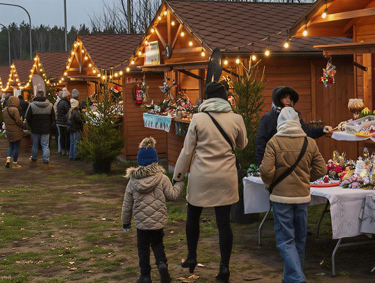 Jarmark bożonarodzeniowy - stragany