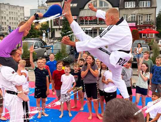 Ciechanów bije sportowy rekord. Szykuje się widowiskowy pokaz na ulicy Warszawskiej