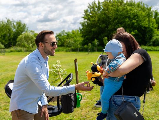 Ciechanów. Drzewa rosną razem z dziećmi
