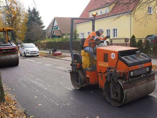 Ciechanów. Dwie ulice z nową nawierzchnią