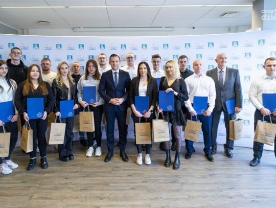 Ciechanów. Miasto nagrodziło sportowców i trenerów