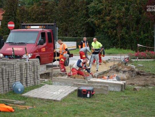 Ciechanów. Ogrody deszczowe na Podzamczu i w Śródmieściu
