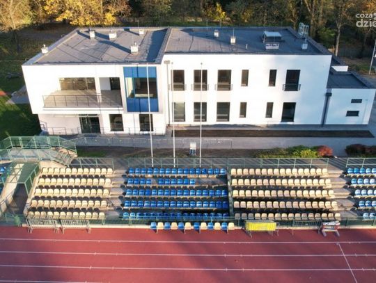 Ciechanów. Turniej ciechanowskich akademii na otwarcie budynku zaplecza sportowego