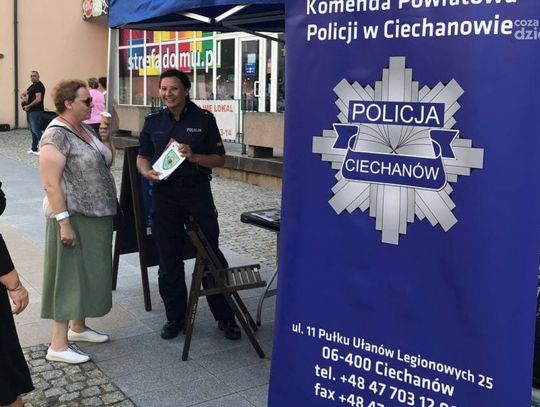 Ciechanowscy policjanci w trosce o seniorów