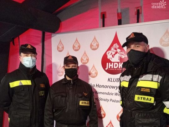 Ciechanowscy strażacy oddają krew