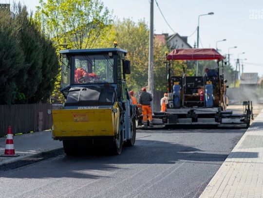 Ciechanowski magistrat planuje budowę nowych dróg, przebudowę już istniejących oraz rozbudowę sieci ścieżek rowerowych
