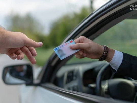 Co z Mandatem? Prokuratura potwierdziła, kto miał 2 promile powodując kolizję w Nowym Mieście