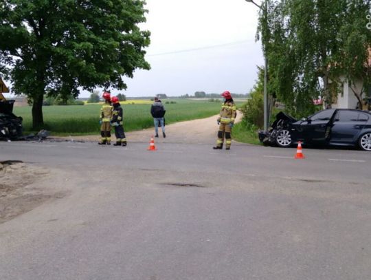 Czołowe zderzenie w Arcelinie, kierowca się zagapił