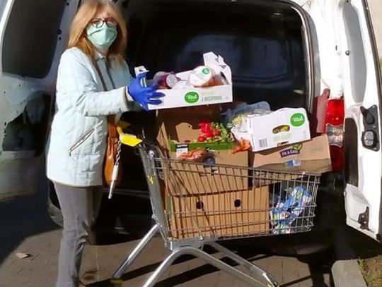 Dorota Jezierska: Przybywa osób potrzebujących pomocy a ciężko im przełamać barierę wstydu