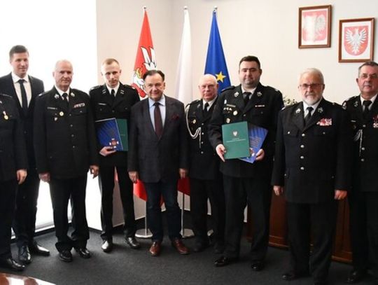 Druhowie OSP nagrodzeni. Wybrano strażaków miesiąca