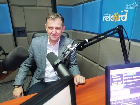 Dyr. Robert Morawski (PUP) - jaki był miniony a jaki będzie nowy rok dla pracodawców i pracowników?