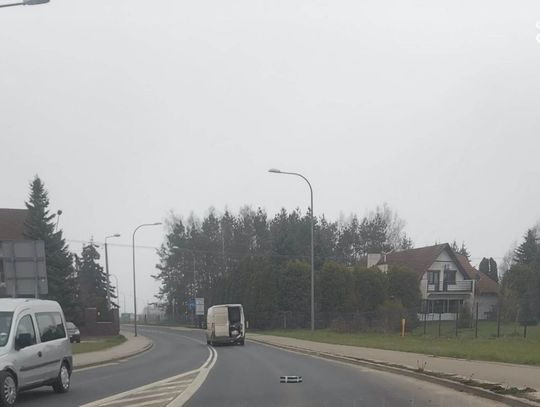 Dziś paczka nie dotrze do celu? Otwarte drzwi w kurierskim busie
