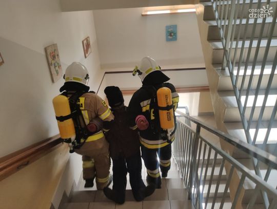 Ewakuację pensjonariuszy i poszukiwania zaginionego trenowali strażacy z powiatu mławskiego