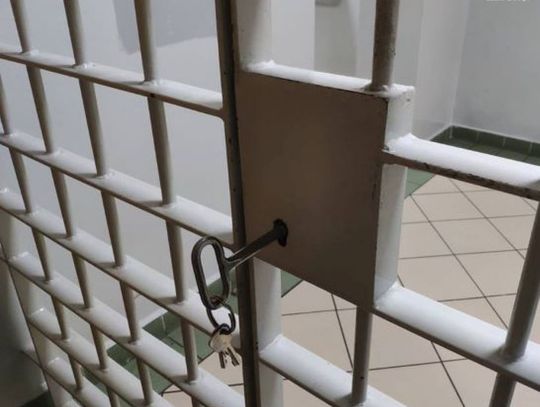 Fałszywe dane podczas legitymowania. 34-latek trafił do aresztu