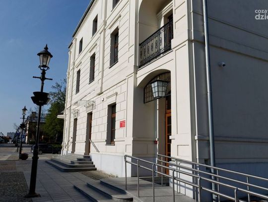 Głośne czytanie w Saloniku Literackim