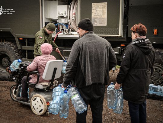 Gmina Sońsk. W wodociągu jest groźna bakteria. Wodę dostarcza wojsko Gmina Sońsk. W wodociągu jest groźna bakteria. Wodę dostarcza wojsko