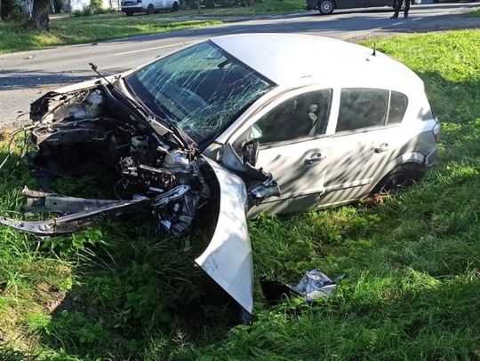 Groźny wypadek na 60-tce, są ranni