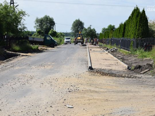 I etap przebudowy drogi w Rykaczewie na finiszu