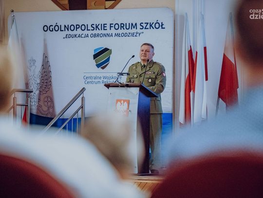 Innowacyjne Podejście do Edukacji Obrony Młodzieży na Forum w Bydgoszczy 2024