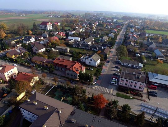 Inwestycje na rzecz społeczności gminy Stupsk: Wójt Jacek Świderski mówi o budowie Gminnego Ośrodka Kultury i Domu Strażaka