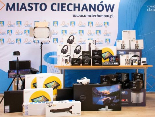 Jest dofinansowanie na zakup sprzętu multimedialnego